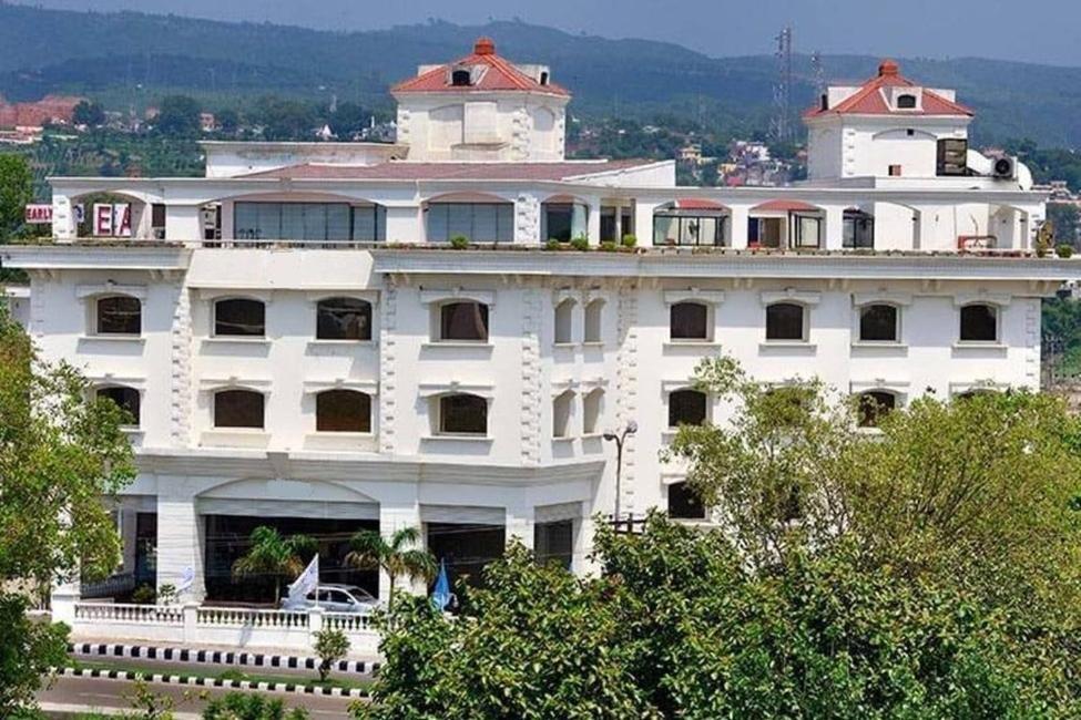 Inn Riviera Jammu Dış mekan fotoğraf